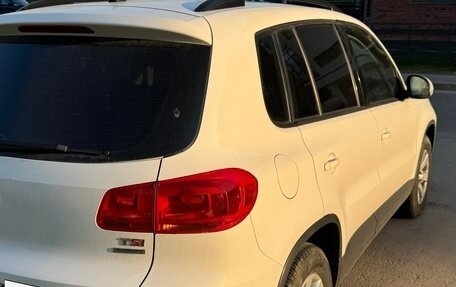 Volkswagen Tiguan I, 2012 год, 1 200 000 рублей, 2 фотография