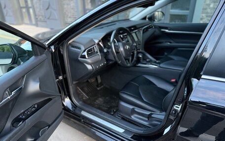 Toyota Camry, 2020 год, 2 450 000 рублей, 9 фотография