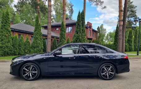 BMW 5 серия, 2025 год, 8 100 000 рублей, 10 фотография