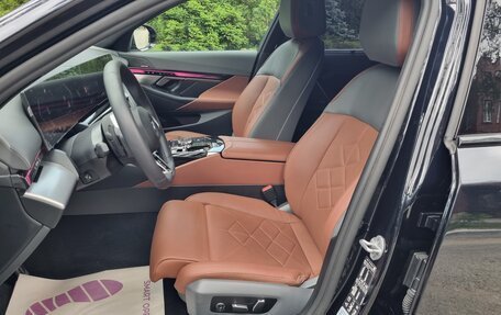 BMW 5 серия, 2025 год, 8 100 000 рублей, 17 фотография