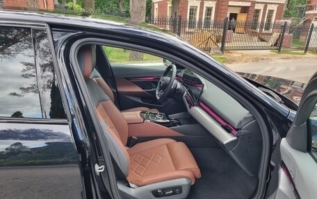 BMW 5 серия, 2025 год, 8 100 000 рублей, 24 фотография
