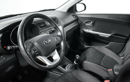 KIA Rio III рестайлинг, 2013 год, 850 000 рублей, 10 фотография