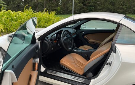 Mercedes-Benz SLK-Класс, 2010 год, 2 290 000 рублей, 24 фотография