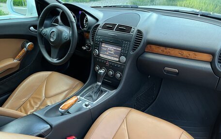 Mercedes-Benz SLK-Класс, 2010 год, 2 290 000 рублей, 25 фотография