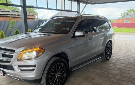 Mercedes-Benz GL-Класс, 2015 год, 2 700 000 рублей, 4 фотография