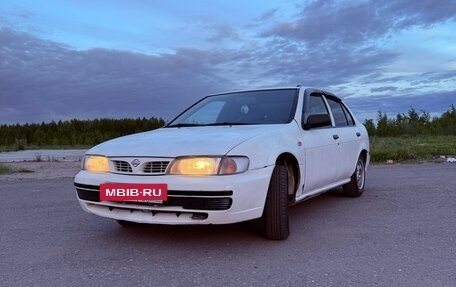 Nissan Almera, 1997 год, 120 000 рублей, 2 фотография