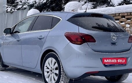 Opel Astra J, 2010 год, 650 000 рублей, 4 фотография