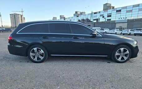 Mercedes-Benz E-Класс, 2019 год, 2 800 000 рублей, 7 фотография