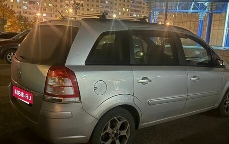 Opel Zafira B, 2008 год, 365 000 рублей, 4 фотография