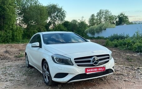 Mercedes-Benz A-Класс, 2014 год, 1 240 000 рублей, 4 фотография
