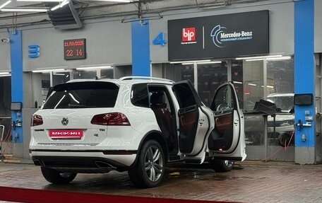 Volkswagen Touareg III, 2015 год, 2 300 800 рублей, 5 фотография