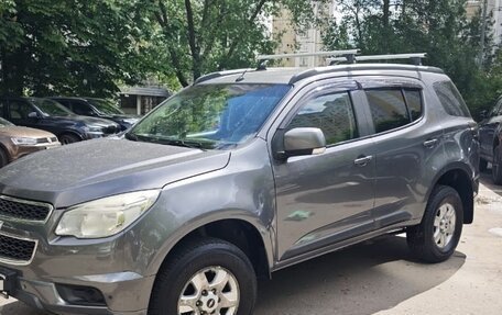 Chevrolet TrailBlazer II, 2013 год, 1 530 000 рублей, 2 фотография