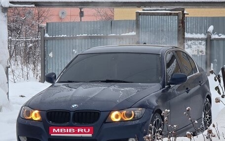 BMW 3 серия, 2010 год, 1 490 000 рублей, 17 фотография