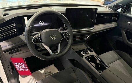 Volkswagen Tiguan, 2026 год, 4 750 000 рублей, 14 фотография