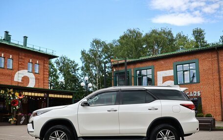 Toyota Fortuner II, 2022 год, 4 600 000 рублей, 8 фотография