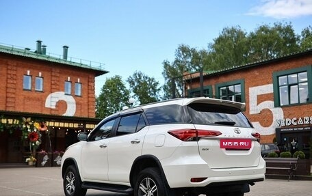 Toyota Fortuner II, 2022 год, 4 600 000 рублей, 7 фотография