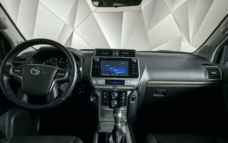 Toyota Land Cruiser Prado 150 рестайлинг 2, 2018 год, 5 450 000 рублей, 14 фотография