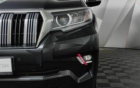 Toyota Land Cruiser Prado 150 рестайлинг 2, 2018 год, 5 450 000 рублей, 10 фотография