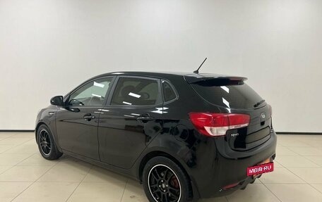 KIA Rio III рестайлинг, 2015 год, 1 000 000 рублей, 4 фотография