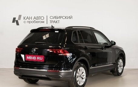 Volkswagen Tiguan II, 2021 год, 2 844 000 рублей, 3 фотография