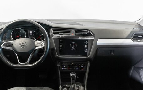 Volkswagen Tiguan II, 2021 год, 2 844 000 рублей, 6 фотография