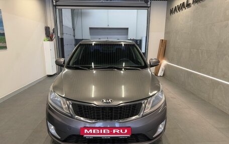 KIA Rio III рестайлинг, 2013 год, 799 000 рублей, 2 фотография