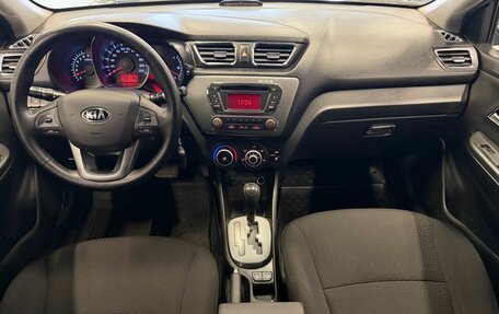 KIA Rio III рестайлинг, 2013 год, 799 000 рублей, 9 фотография