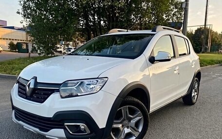 Renault Sandero II рестайлинг, 2019 год, 1 120 000 рублей, 1 фотография