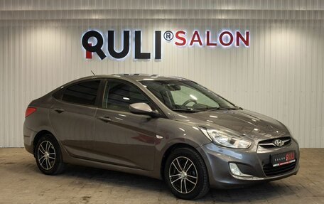 Hyundai Solaris II рестайлинг, 2011 год, 740 000 рублей, 3 фотография