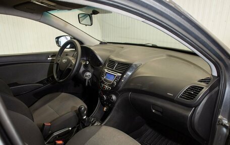 Hyundai Solaris II рестайлинг, 2011 год, 740 000 рублей, 20 фотография