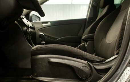 Hyundai Solaris II рестайлинг, 2011 год, 740 000 рублей, 34 фотография