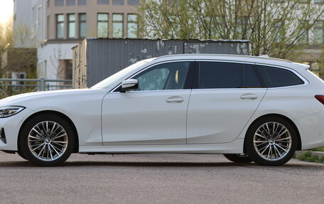 BMW 3 серия, 2021 год, 3 900 000 рублей, 3 фотография