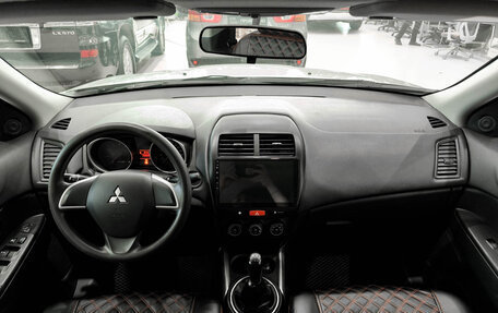 Mitsubishi ASX I рестайлинг, 2013 год, 1 100 000 рублей, 17 фотография