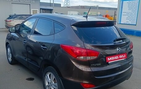 Hyundai ix35 I рестайлинг, 2013 год, 950 000 рублей, 6 фотография