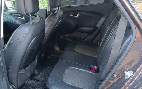 Hyundai ix35 I рестайлинг, 2013 год, 950 000 рублей, 20 фотография