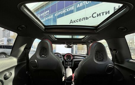 MINI Hatch, 2019 год, 3 150 000 рублей, 17 фотография