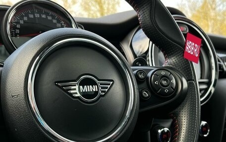 MINI Hatch, 2019 год, 3 150 000 рублей, 28 фотография