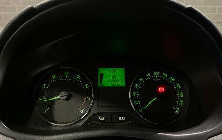 Skoda Fabia II, 2012 год, 600 000 рублей, 16 фотография