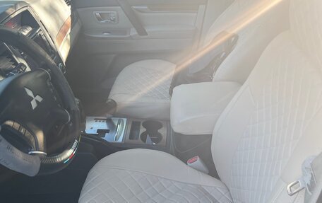 Mitsubishi Pajero IV, 2008 год, 1 470 000 рублей, 10 фотография