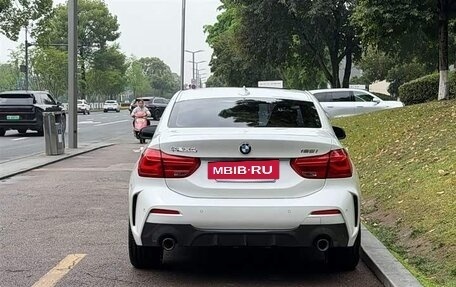 BMW 1 серия, 2022 год, 1 614 000 рублей, 5 фотография