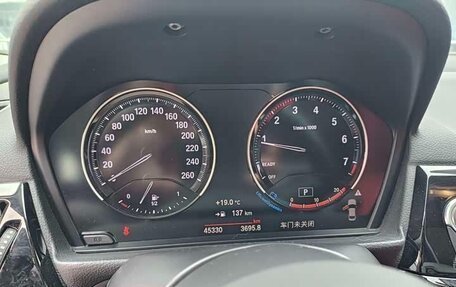 BMW 1 серия, 2022 год, 1 560 000 рублей, 9 фотография