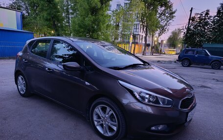 KIA cee'd III, 2013 год, 900 000 рублей, 2 фотография