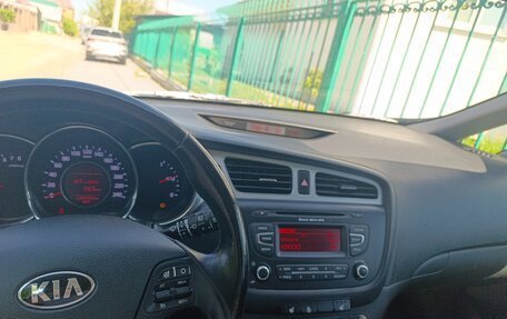 KIA cee'd III, 2013 год, 900 000 рублей, 11 фотография