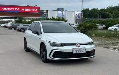Volkswagen Golf VIII, 2022 год, 1 680 000 рублей, 1 фотография