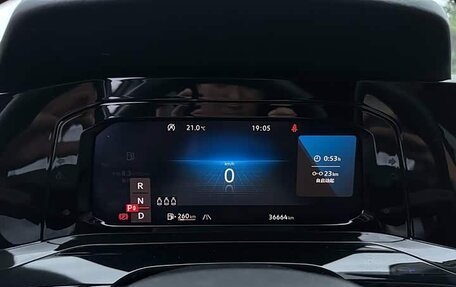 Volkswagen Golf VIII, 2022 год, 1 680 000 рублей, 21 фотография