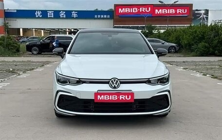 Volkswagen Golf VIII, 2022 год, 1 680 000 рублей, 6 фотография