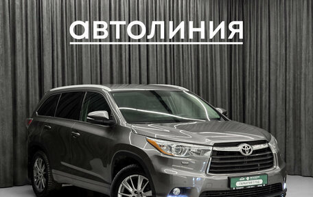 Toyota Highlander III, 2014 год, 2 649 000 рублей, 2 фотография