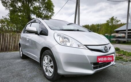 Honda Fit III, 2010 год, 720 000 рублей, 11 фотография