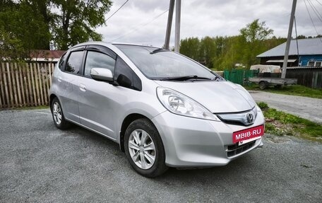 Honda Fit III, 2010 год, 720 000 рублей, 12 фотография