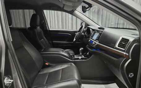 Toyota Highlander III, 2014 год, 2 649 000 рублей, 12 фотография